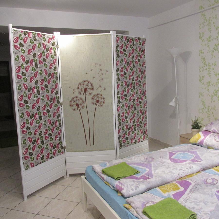 Fortuna Apartments Eger Eksteriør billede